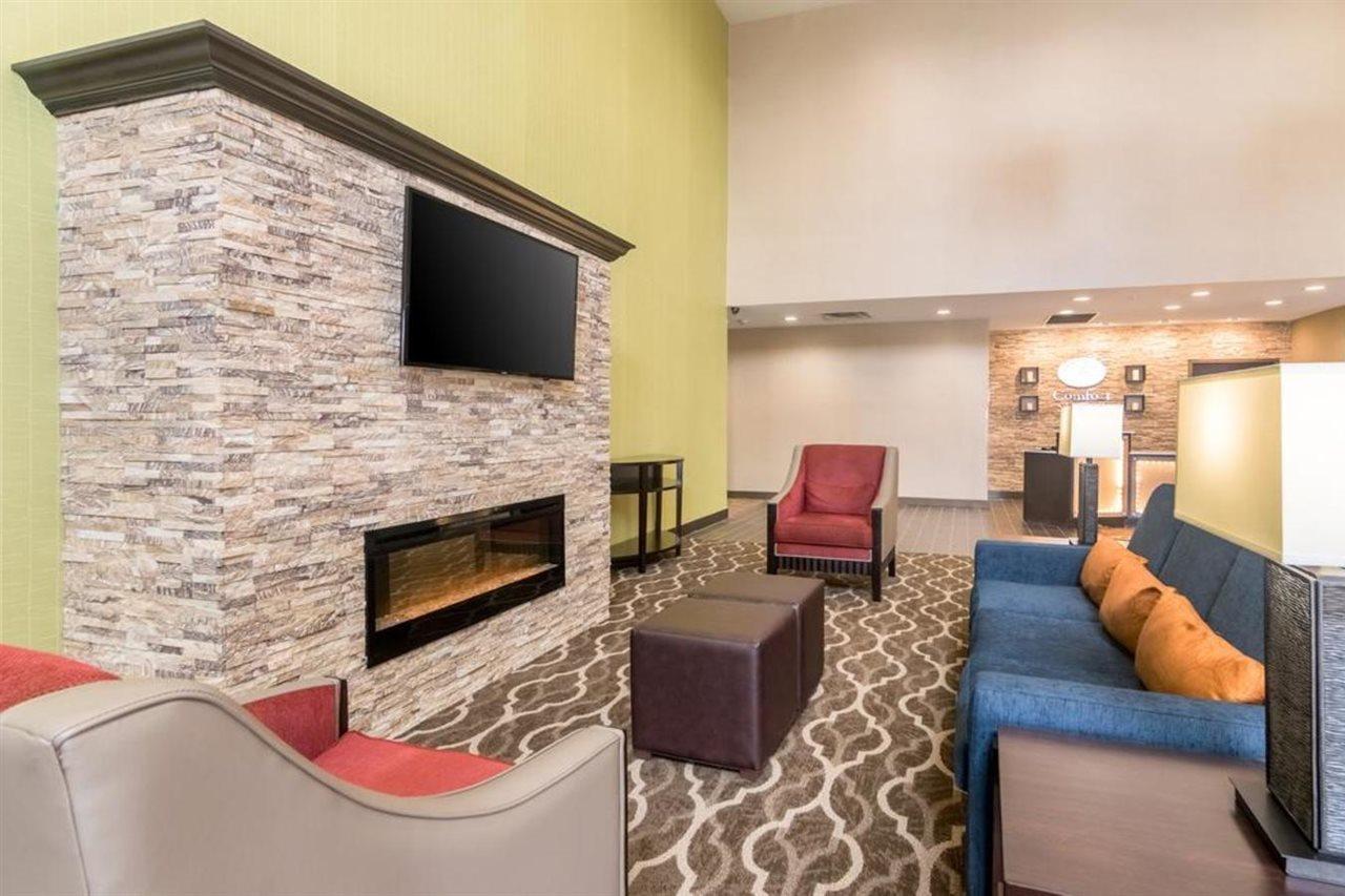 Comfort Suites Fairgrounds West Oklahoma City Zewnętrze zdjęcie
