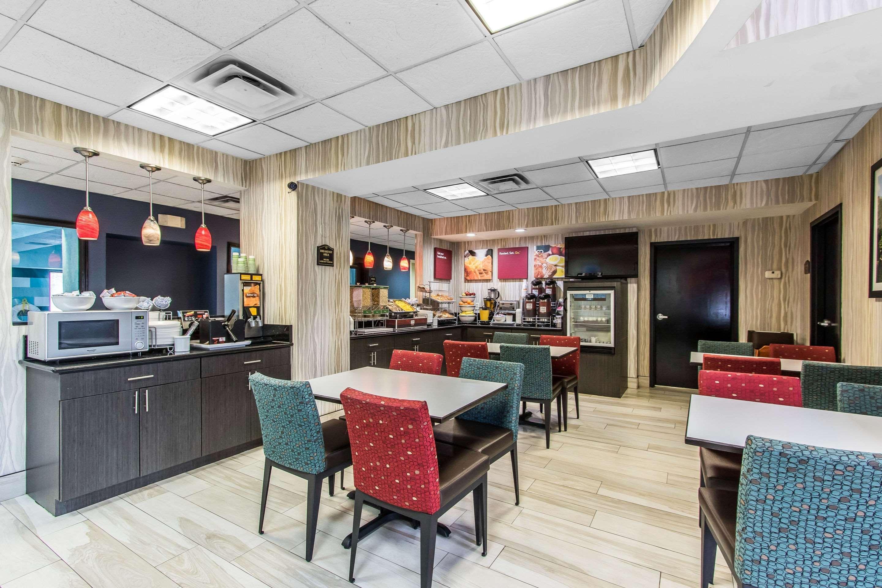 Comfort Suites Fairgrounds West Oklahoma City Zewnętrze zdjęcie