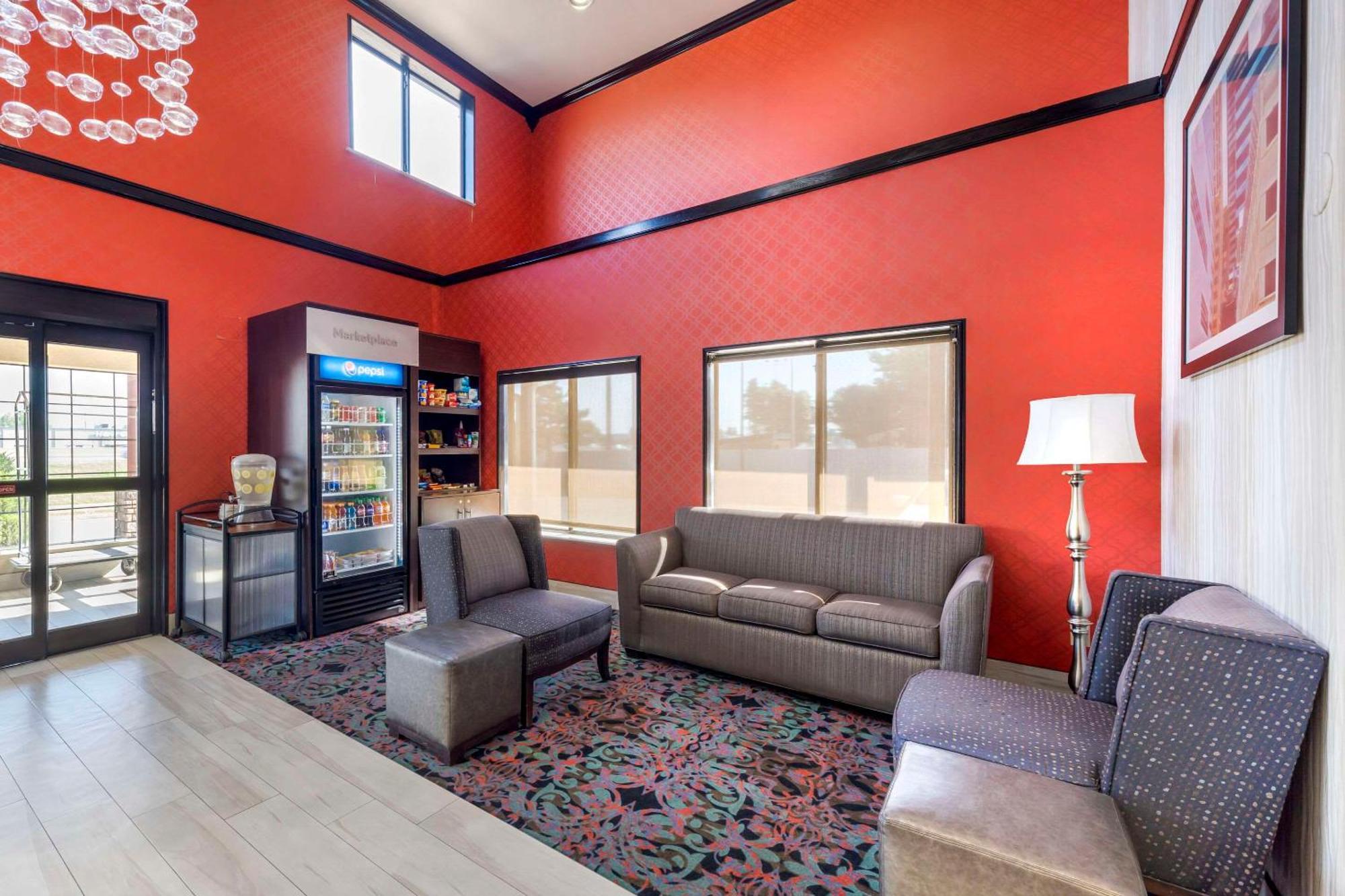 Comfort Suites Fairgrounds West Oklahoma City Zewnętrze zdjęcie