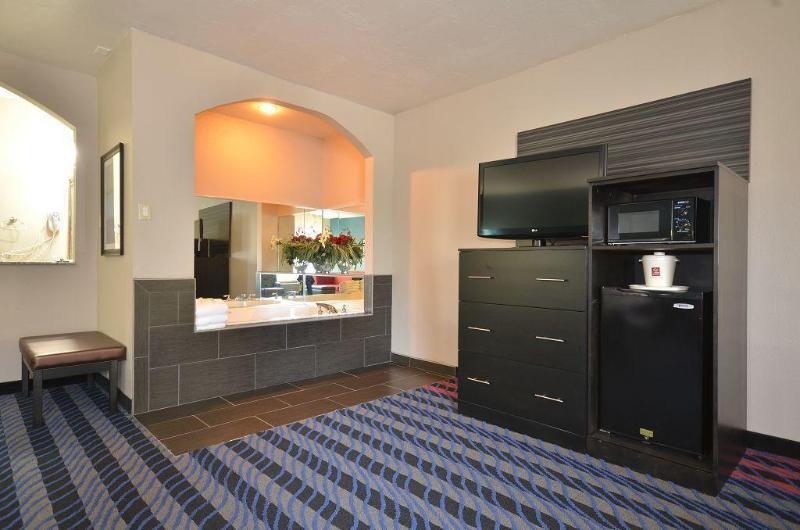 Comfort Suites Fairgrounds West Oklahoma City Zewnętrze zdjęcie