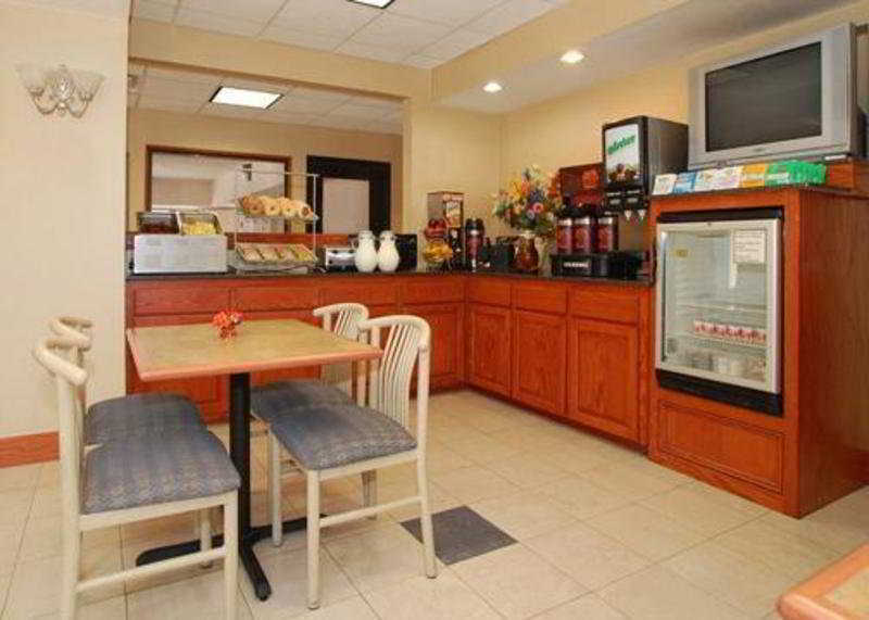 Comfort Suites Fairgrounds West Oklahoma City Zewnętrze zdjęcie